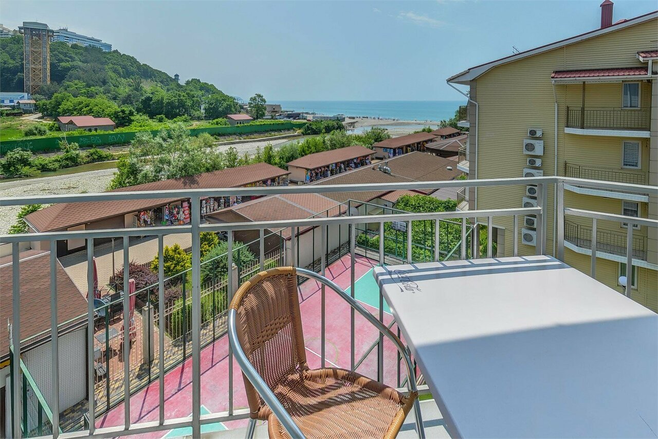 Гостиница Черноморье Небуг