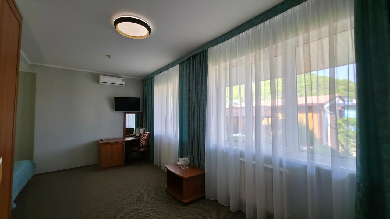 Гостиница Черноморье Небуг-27